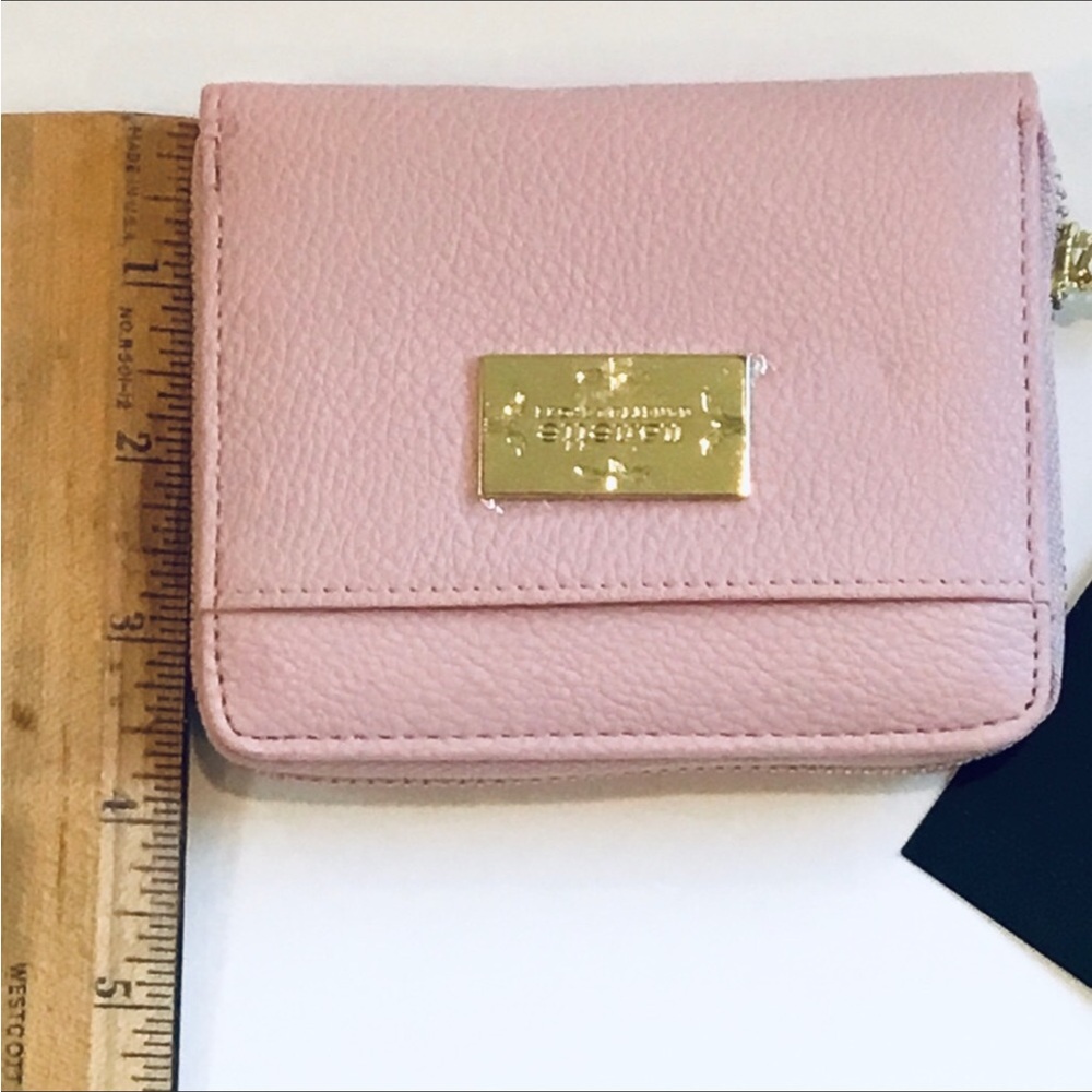 NWT Nanette Lepore Wallet Pebbled Vegan Leather Pink Zip - Picture 10 of 11